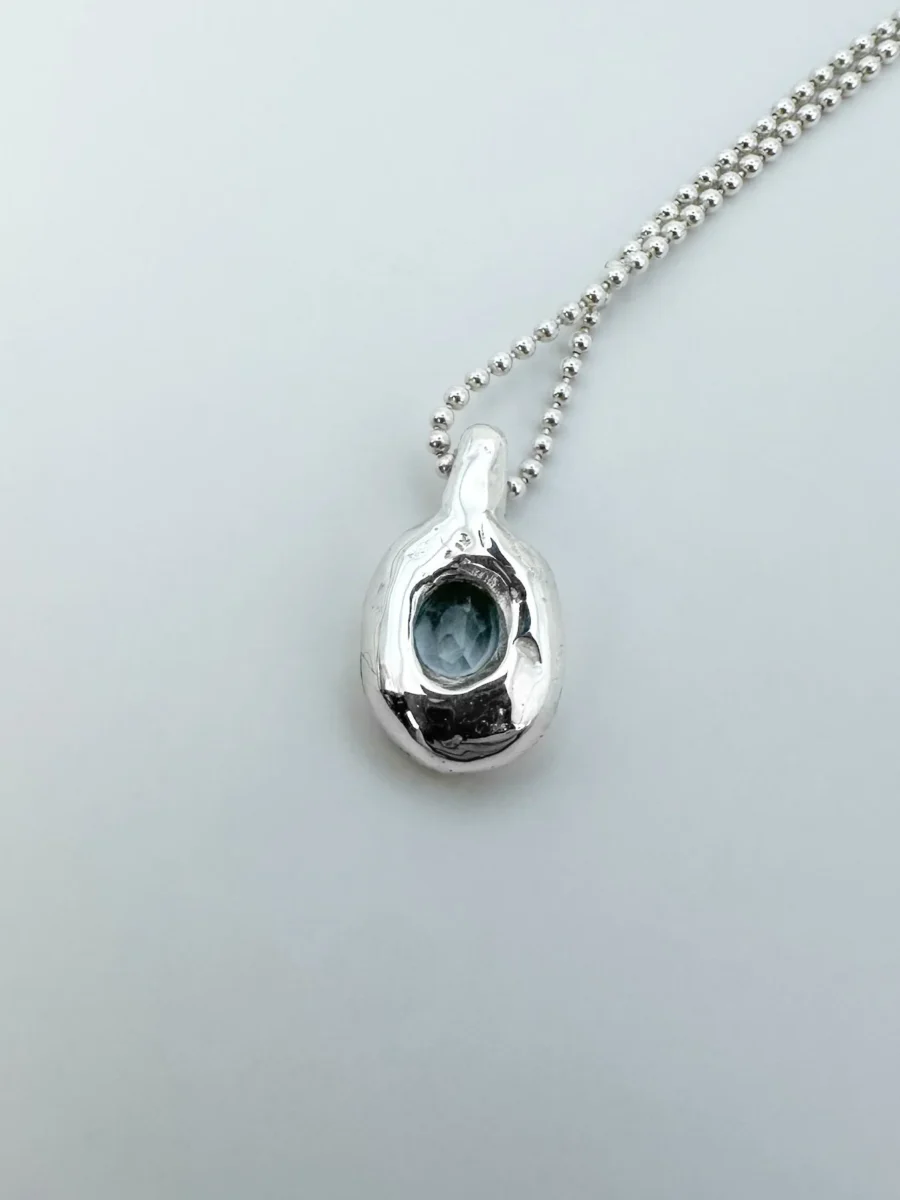 PWLLpendant28229.webp
