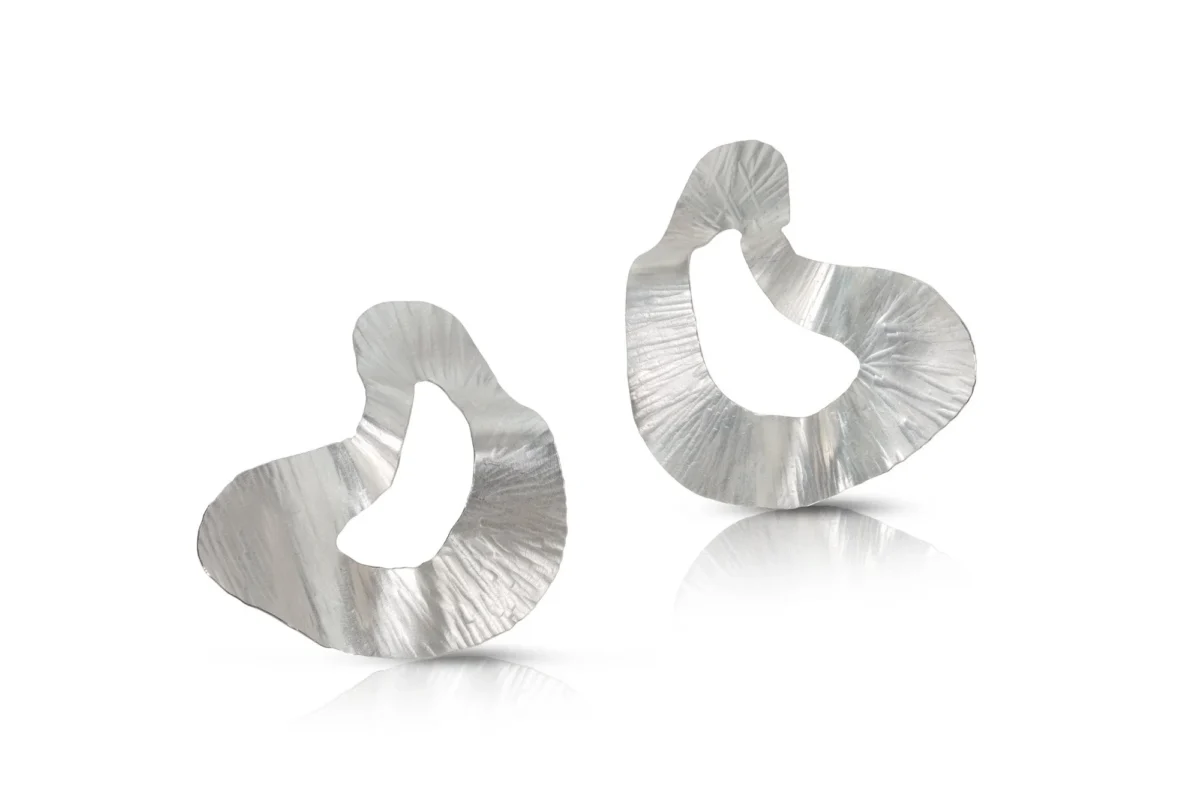 ShirleyNelson.Helterskelterearrings.webp